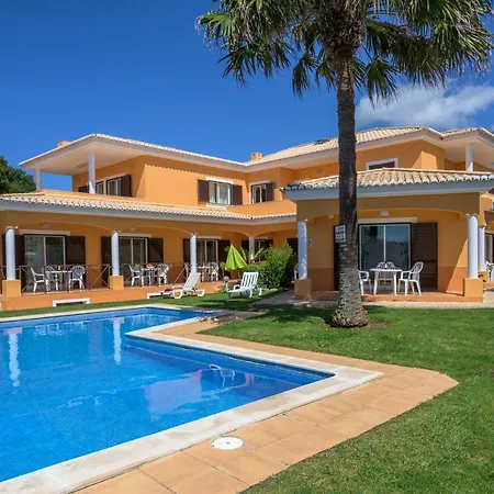 Canavial I & Ii Apart-hotel 3*