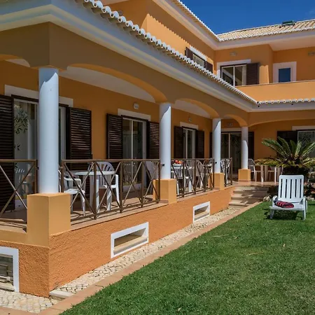 Apart-hotel Canavial I & Ii Lagos