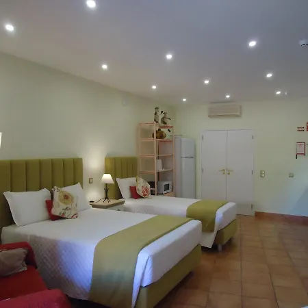 Canavial I & Ii Apart-hotel Lagos