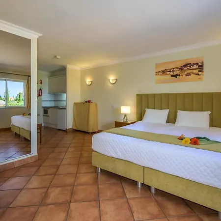 Canavial I&ii Apartahotel
