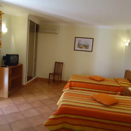 Apartmanhotel Canavial I & Ii 4*