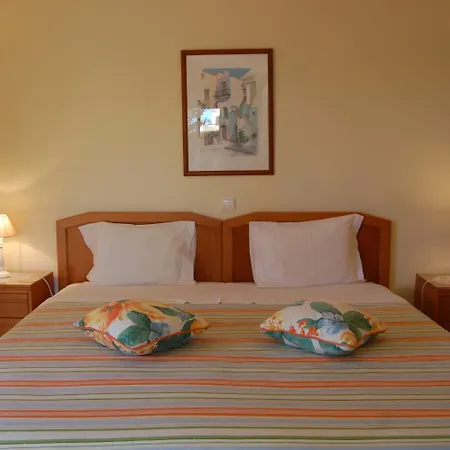 Canavial I & Ii 4*