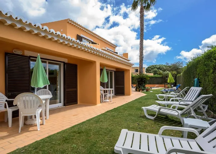 Aparthotel Canavial I & Ii 4*