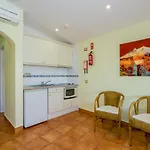Canavial I & Ii 아파트호텔 4*