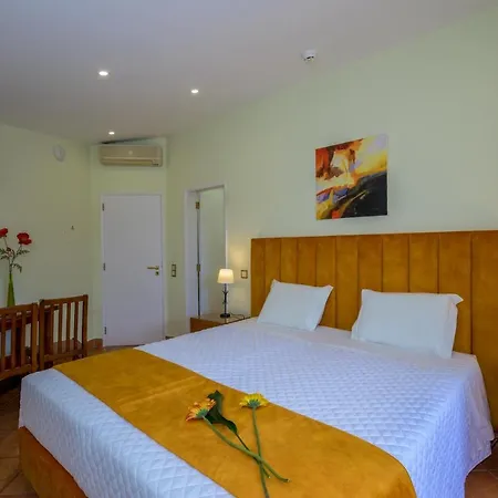 Aparthotel Canavial I & Ii 4*